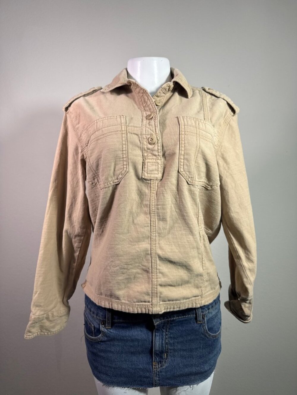 American Eagle khaki utility button up shirt – Women's Used Clothing
